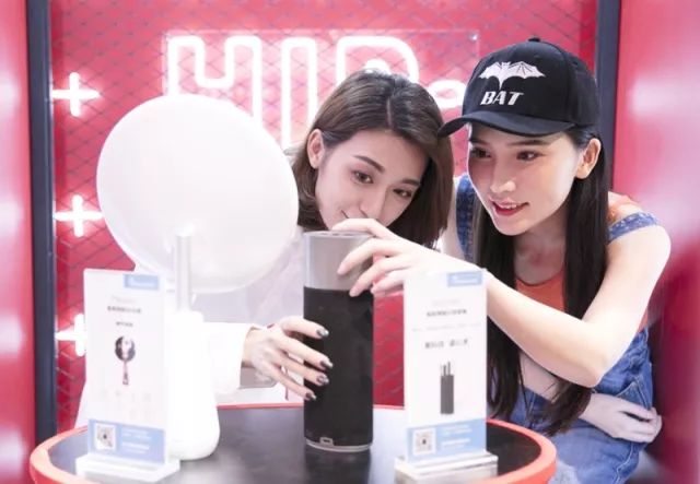 化個(gè)妝,就能在網(wǎng)易云音樂出道了! 化個(gè)妝,就能在網(wǎng)易云音樂出道了!