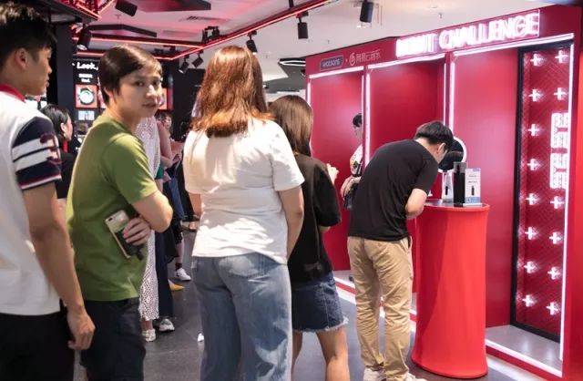 化個(gè)妝,就能在網(wǎng)易云音樂出道了! 化個(gè)妝,就能在網(wǎng)易云音樂出道了!